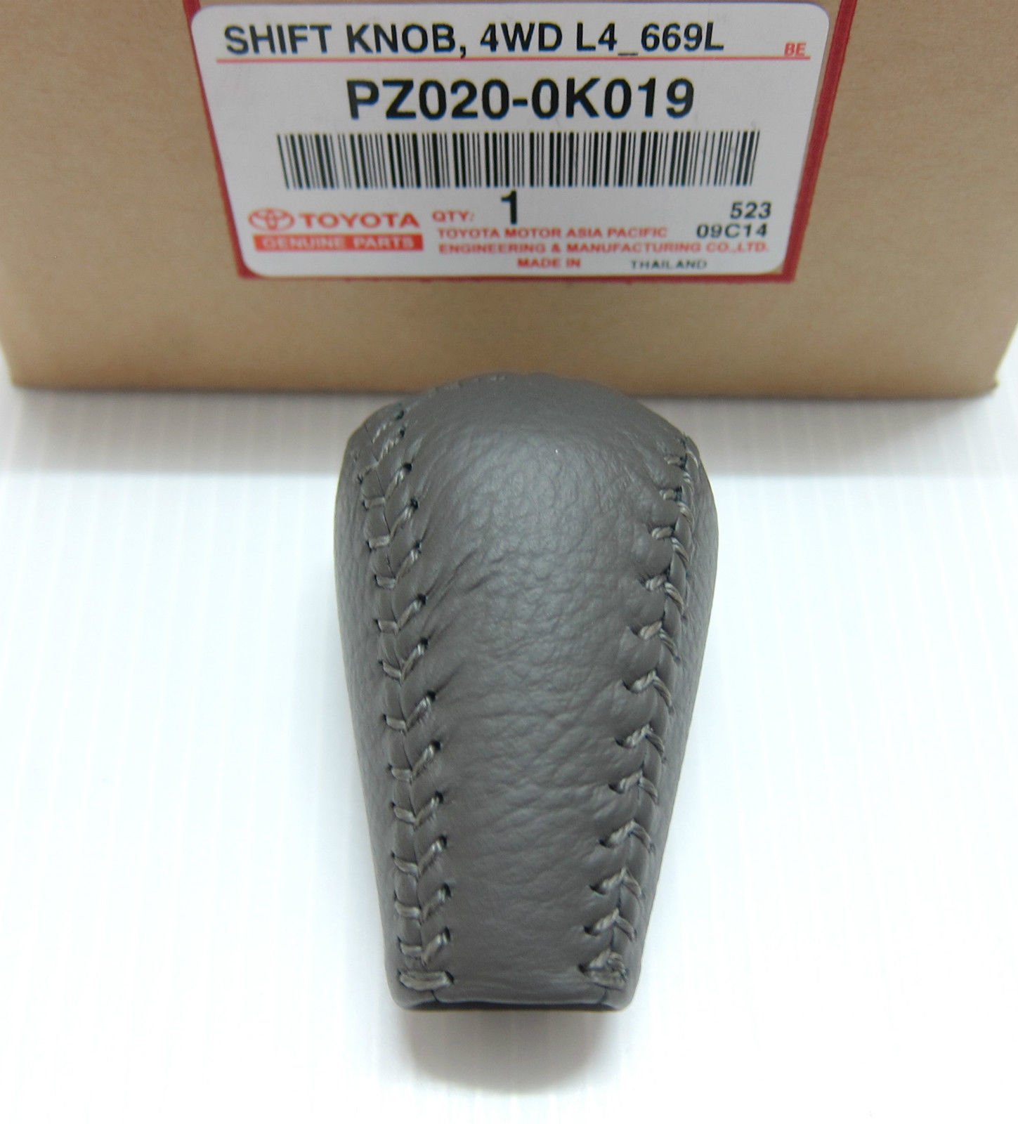 Toyota Hilux Vigo Mk6 Sr5 Fortuner Genuine Shift Gear Knob