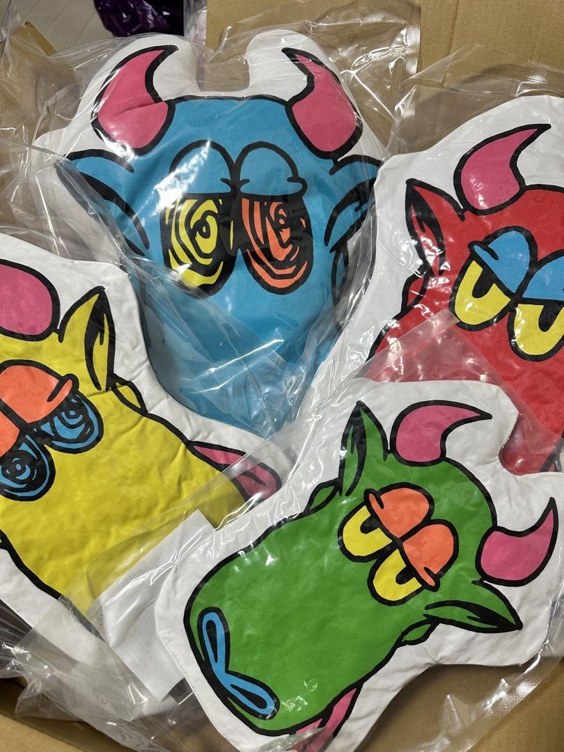 Amazon.co.jp: King Gnu gnu face cushion クッション KKRY : ホーム
