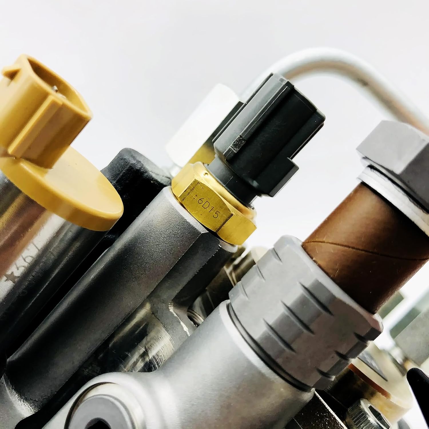 Fuel Injection Pump for Mitsubishi Fuso Fighter FN62 FN62F Engine 294050-1080 2940501080