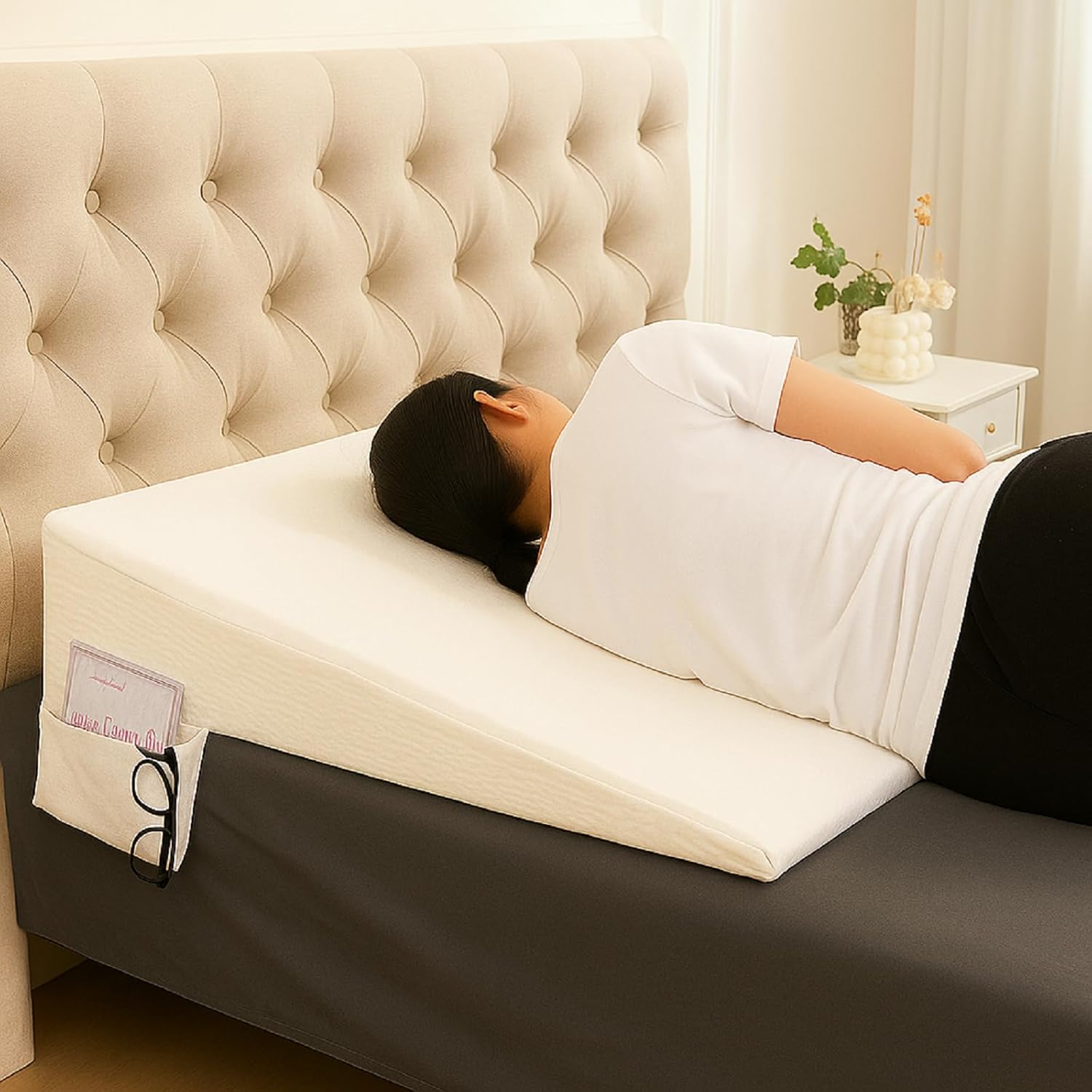 Mattress Wedge for Acid Reflux 7in Queen Size Bed Wedge Under Support Mattress Riser, Memory Foam Top Head Riser Incline Topper, Non-Slip Bottom Side Storage Pockets