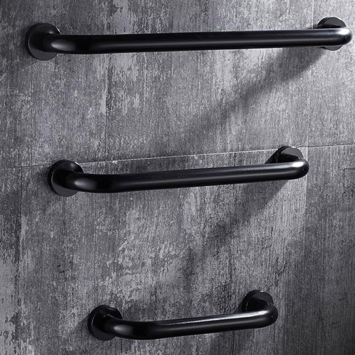 2pcs Non-Slip Bathroom Grab Bars Aluminum Safety Handrails for Bathtubs and Showers Wall-Mounted Anti-Slip Grip Handles for Elderly and Black Supports Mobility and Fall Prevention
