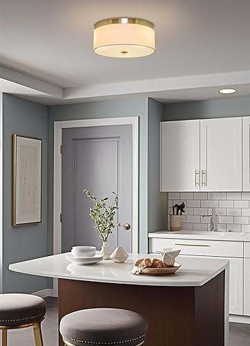 Miniatura 5 de Kira Home Walker - Lámpara de techo grande de mediados de siglo con 3 luces, pantalla de tela blanca + difusor de vidrio redondo, acabado de latón