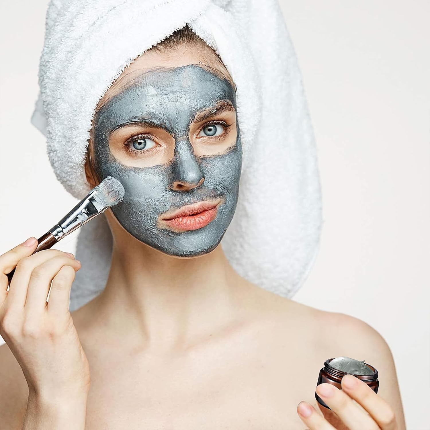60 barattoli per unguento in vetro ambrato da 30 ml, con coperchio, piccoli contenitori per cosmetici, rotondi, vuoti, per lozioni, campioni, polvere, sali da bagno