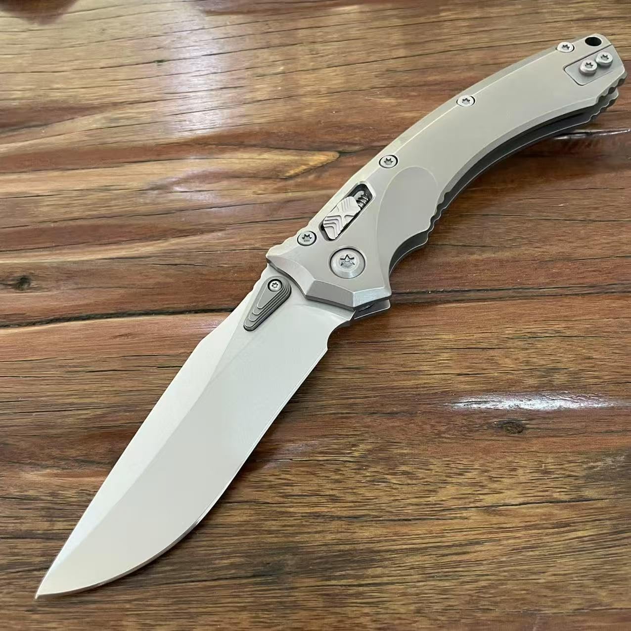 M390 Pocket Folding Knives Ram-Lok S/E Manual Knife Fluted Titanium Handle (3.9" Stonewash)