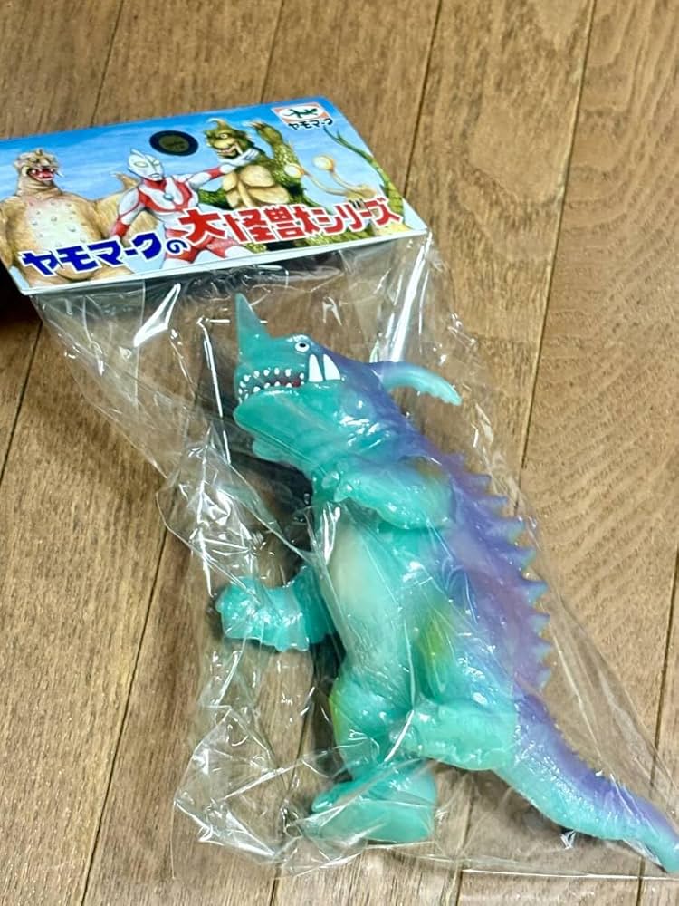 未開封品　ヤモマークの大怪獣シリーズ ヤモマーク　ネロンガ　翡翠グリーン Amazon.co.jp: ヤモマーク ネロンガ 翡翠グリーン 未開封 全長約