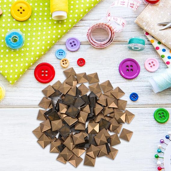 100Pcs Square Rivets, 0.39in Copper Flat Back Pyramid Studs