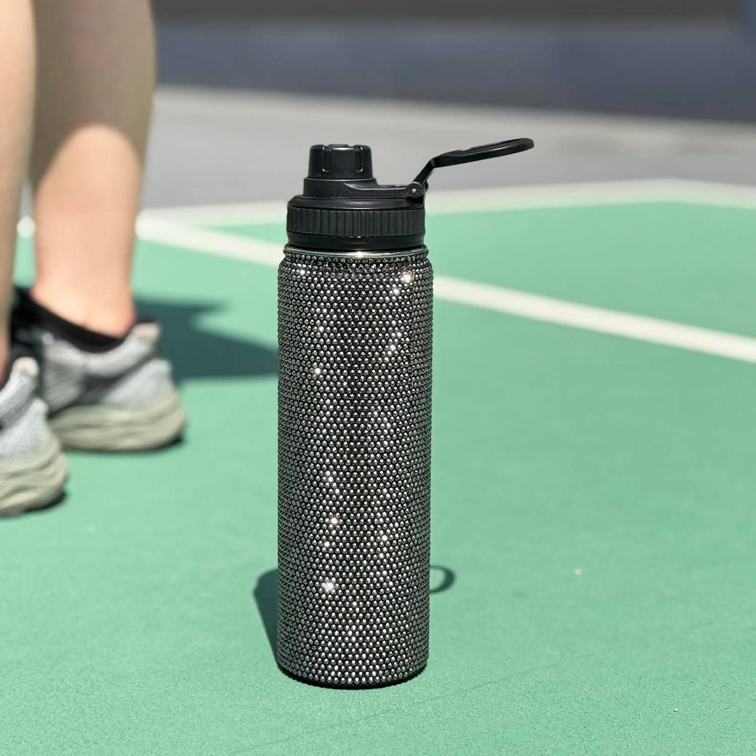 22oz Stainless Steel Bling Crystal Water Bottle Rhinestone Vacuum Insulated Bottle with Spout Lid Reusable Double-Wall Glitter Sport Bottle Gift for Women Girl (Black)