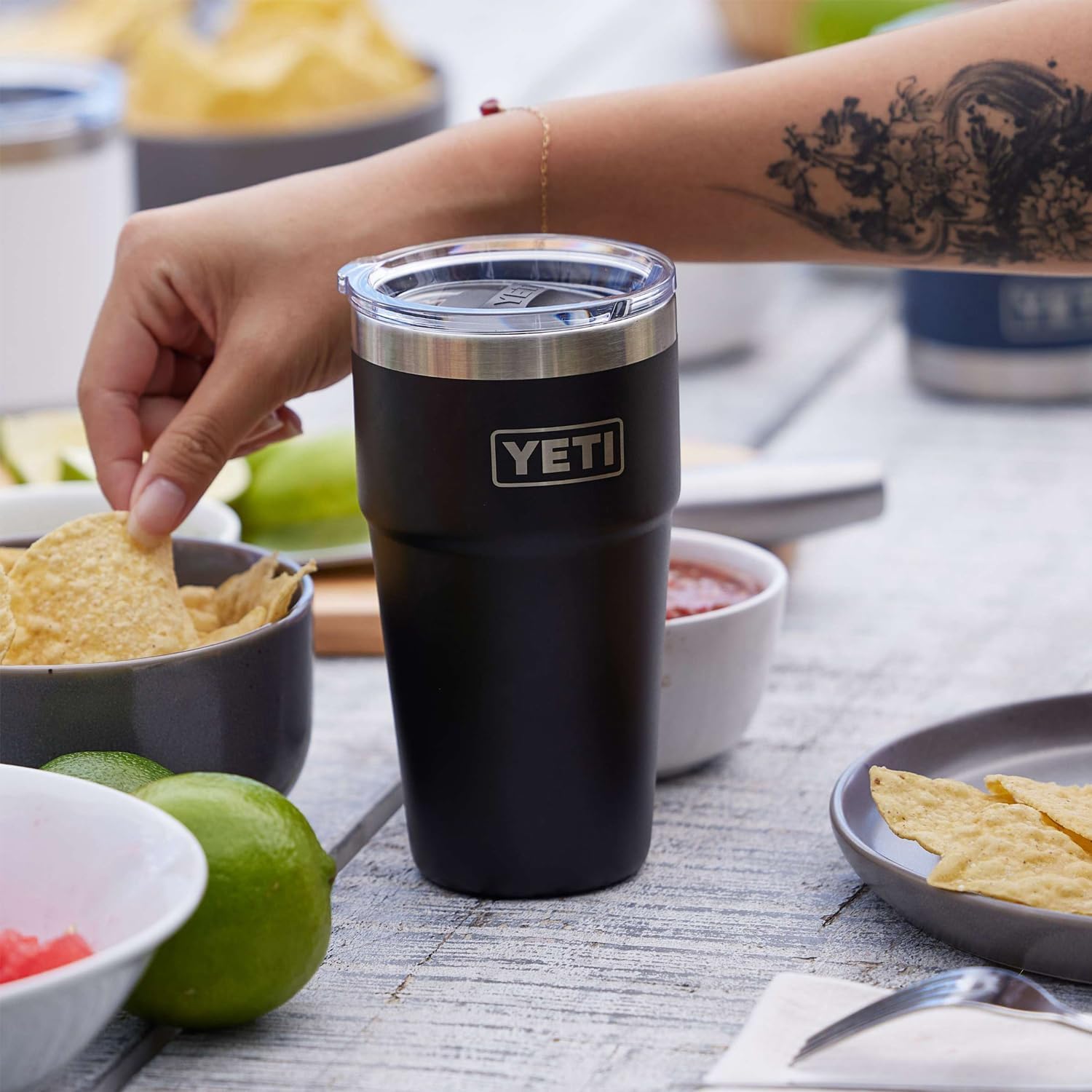YETI Rambler 20 oz Stackable Tumbler, Stainless Steel, Vacuum Insulated with MagSlider Lid - Image 6