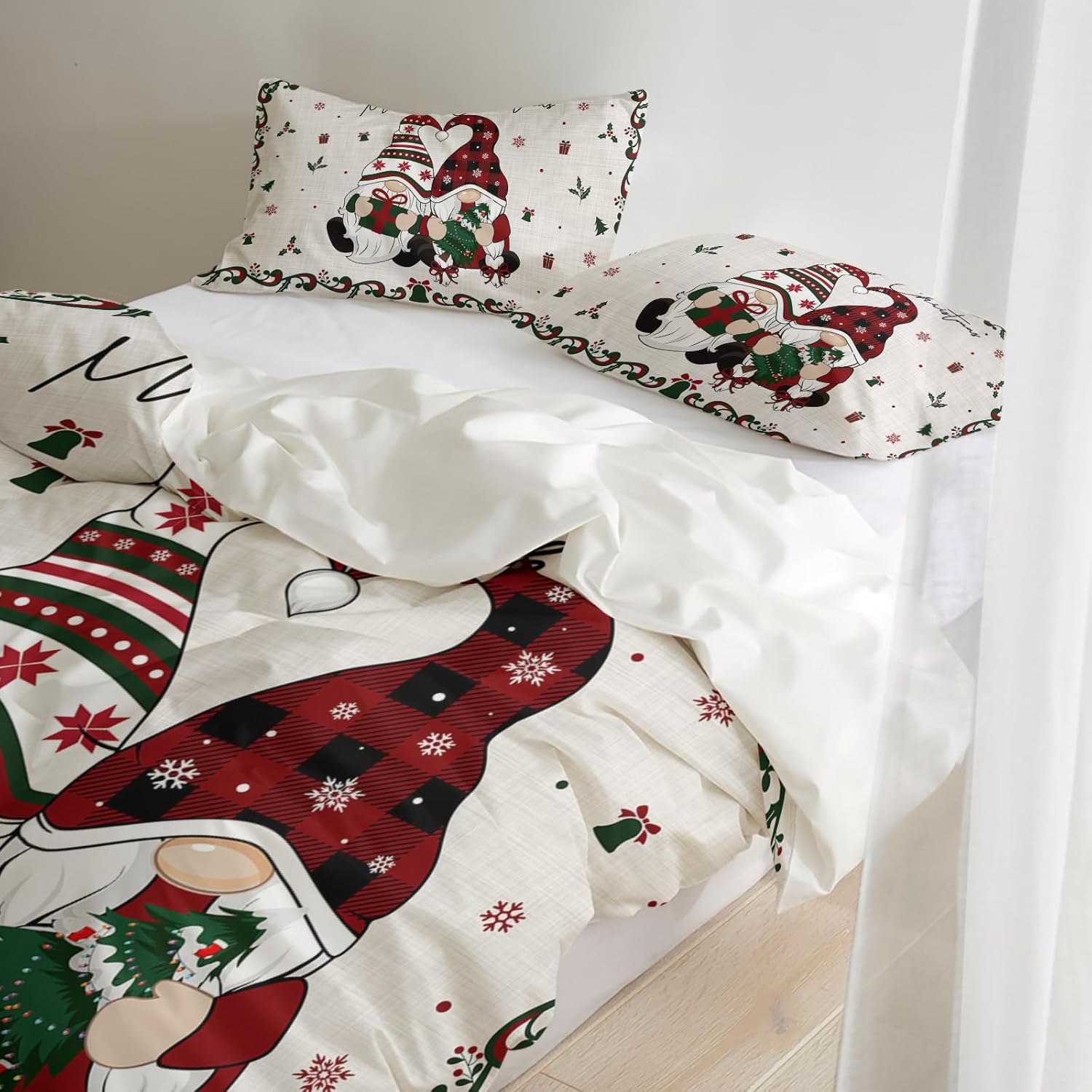 LooPoP Christmas Comforter Sets California King Size Xmas Tree Gnome Soft Bedding Duvet Cover Sets 3 Pieces Berry Snow Bedding Set with Comforter Cover and 2 Pillow Cases Bedroom Xmas Decor Gift