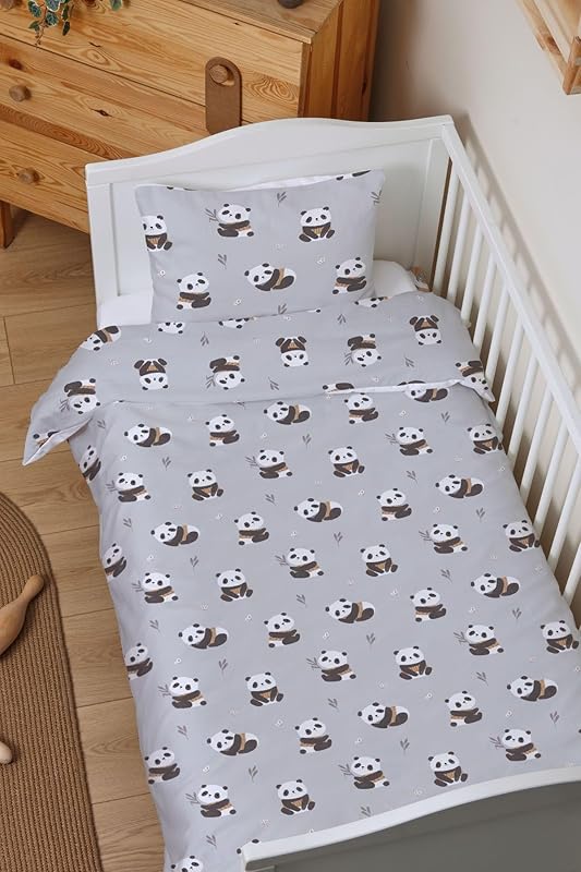 Organik Çarşaflı Bebek Nevresim Takımı (100x150) - Sevimli Bambu Dostu Panda 100 x 150
