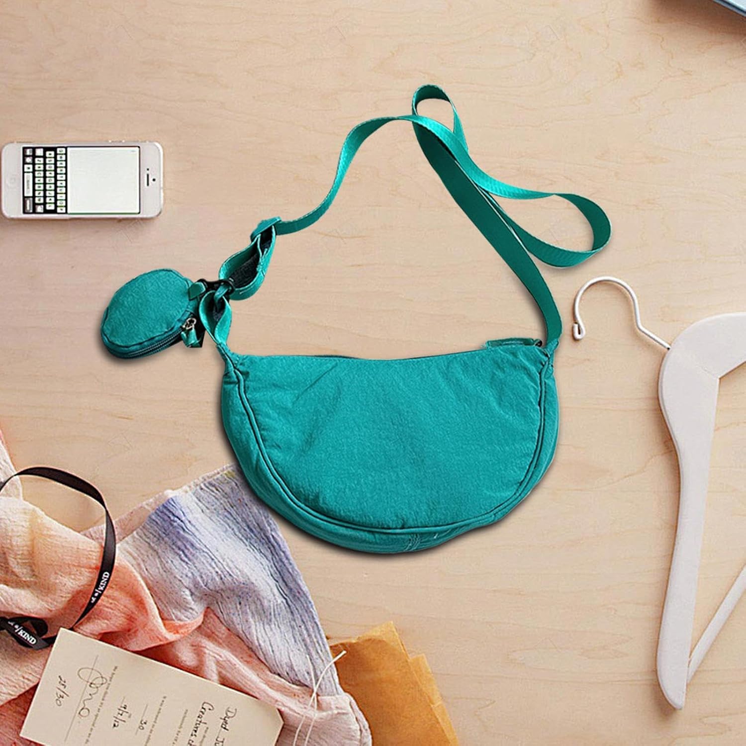 Sac à bandoulière en forme de croissant pour hommes et femmes, sacs à bandoulière en nylon, sac à boulette léger, cartable tendance, multi-poches initiées
