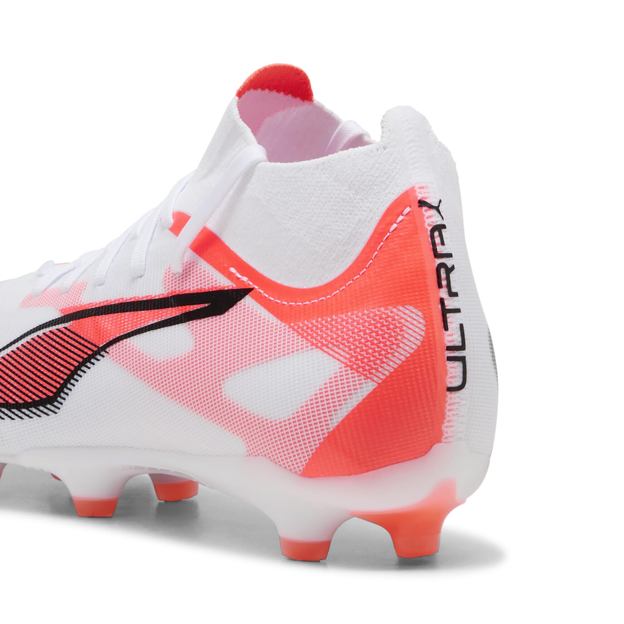 PUMA Ultra 5 Match+ FG/AG Wn's, Zapatillas de fútbol Mujer