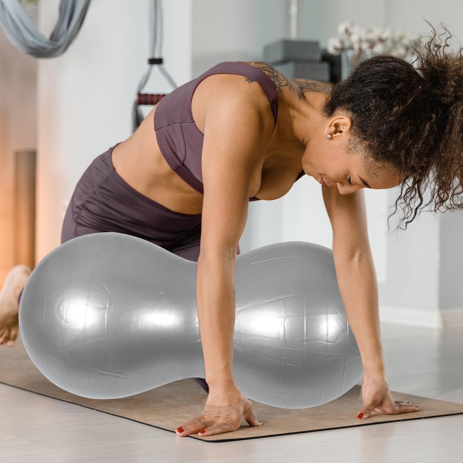 TOYANDONA Dickwandiger Erdnuss Gymnastikball für Balance und Muskeltraining mit Rutschfestem PVC Material und Inklusive Luftpumpe für Therapie und Fitness