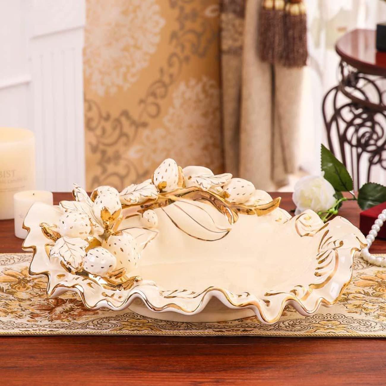 Plato de Frutas Plato de cerámica para Dulces nueces Platos de Porcelana Aperitivos compota Bayas Bandeja de Almacenamiento Exquisita decoración Tallada,