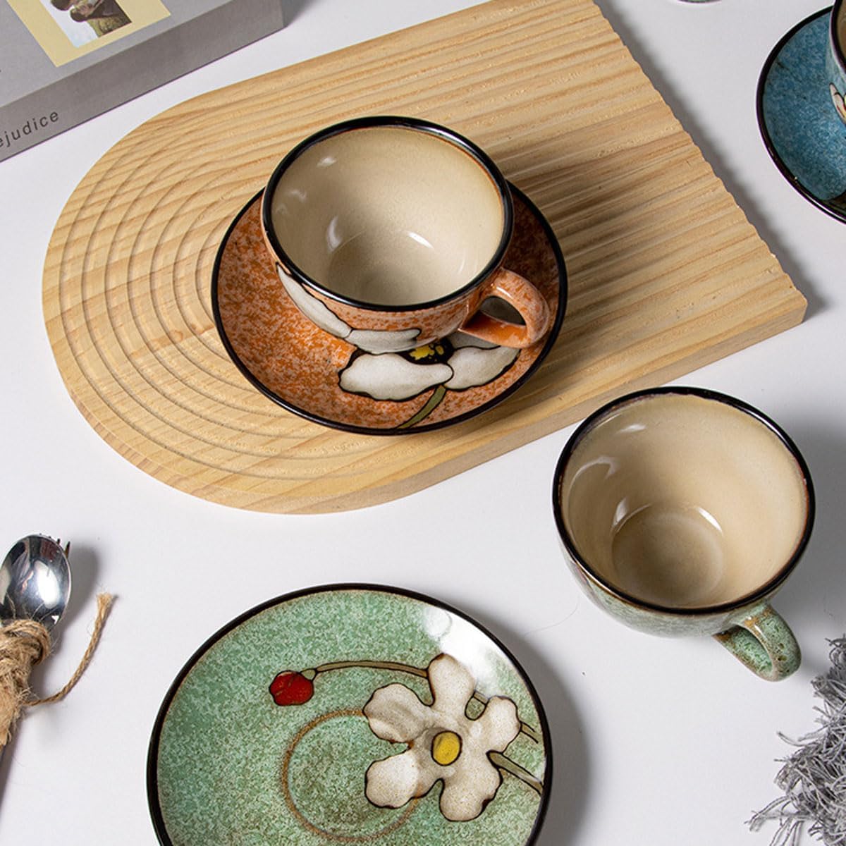 Cappuccino-Tassen mit Untertassen, 237 ml, Keramik-Kaffeetassen, Latte Espressotassen mit Blumendesign, buntes Kaffeetassen-Set für Cappuccino, Latte, Mokka (4 Farben)