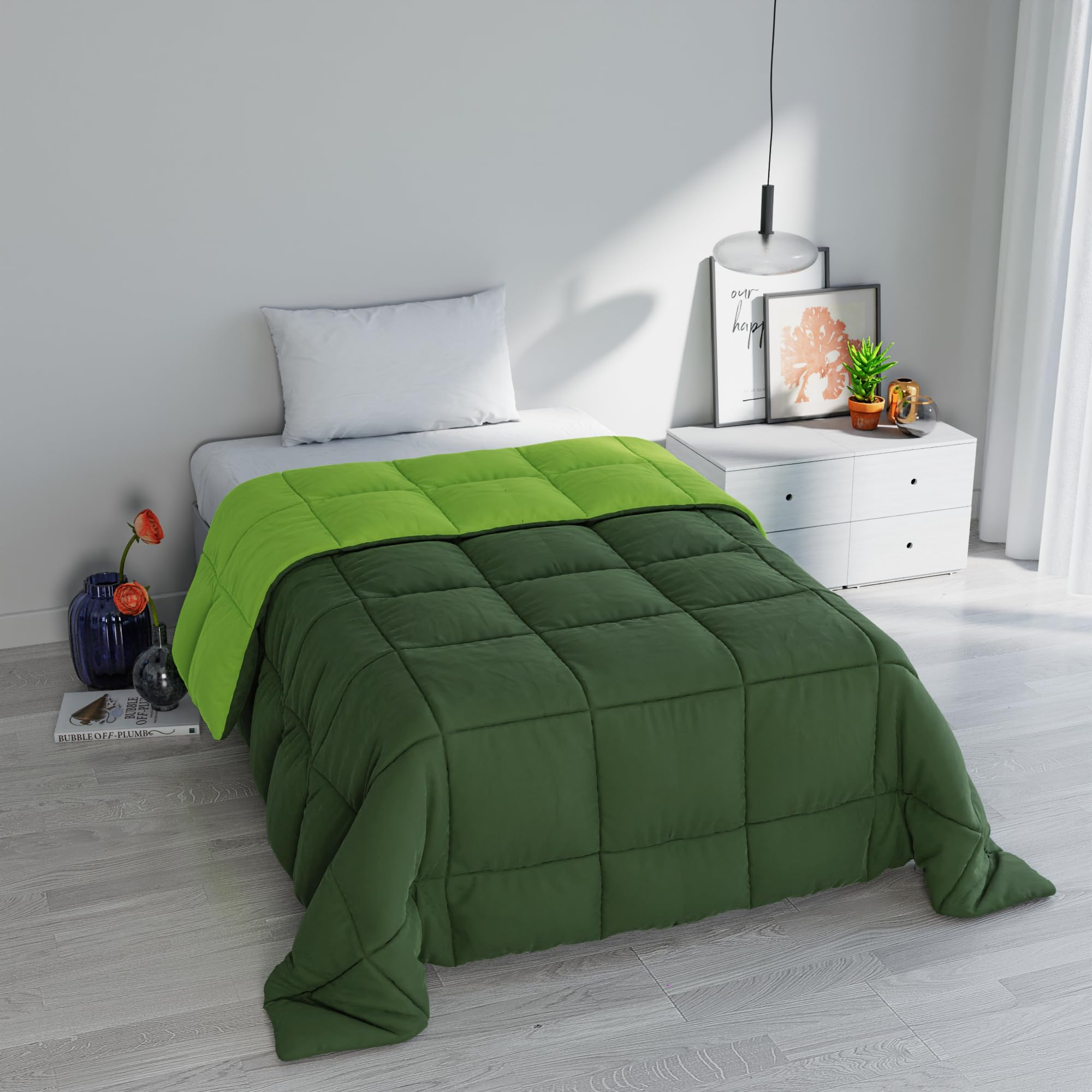 Italian Bed Linen ELEGANT Winter Quilt, Dark Green/Apple Green, 220x260cm