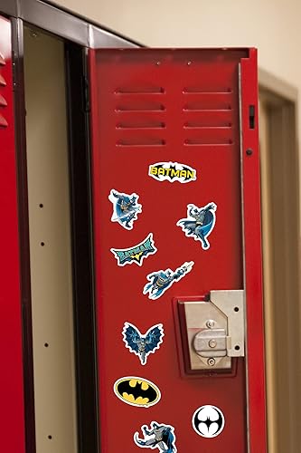 Miniatura 6 de Batman - Paquete variado de calcomanías de vinilo grandes de lujo para laptop, botella de agua, álbumes de recortes, tableta, monopatín,