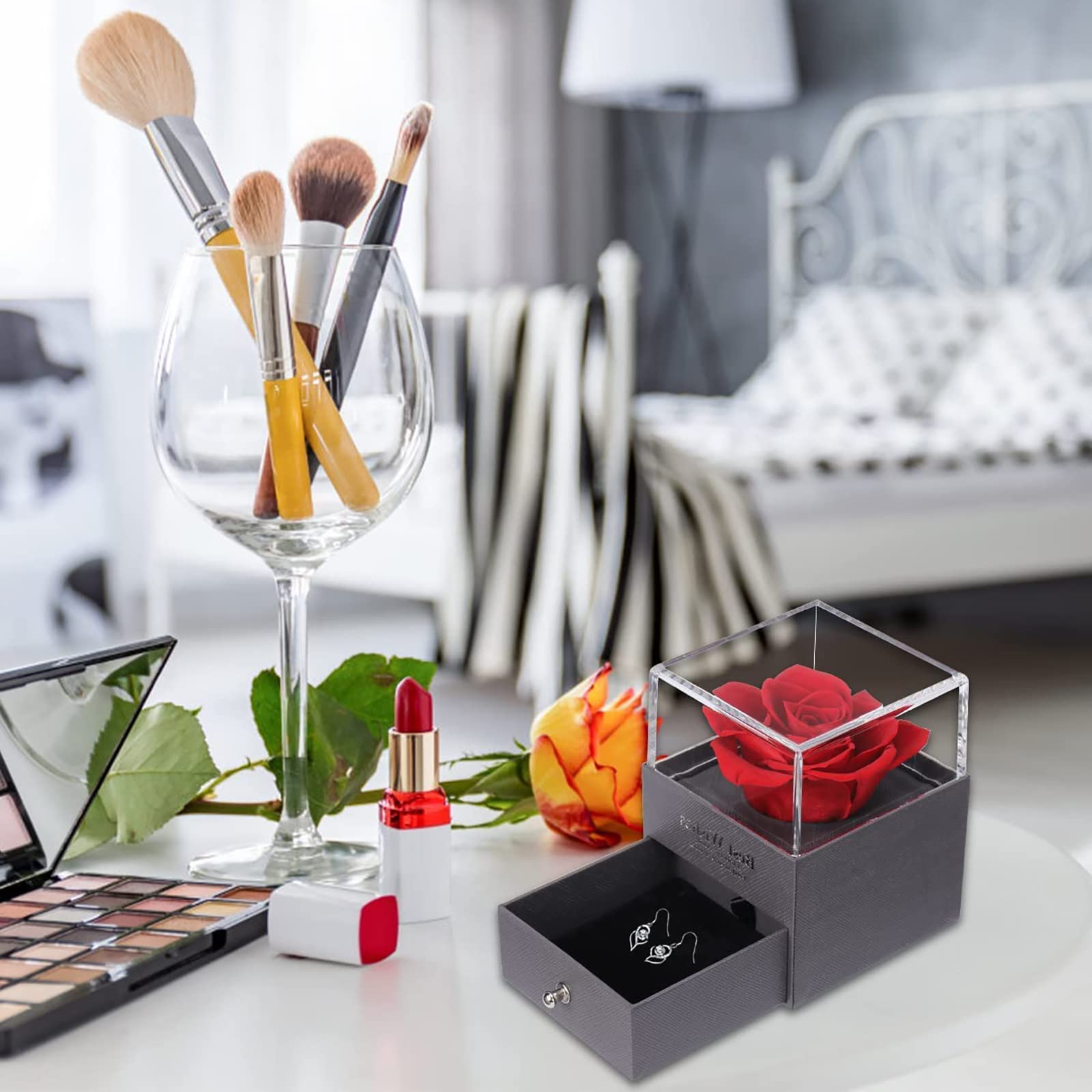 Amazon｜プリザーブドフラワーバラ ジュエリー ボックス ハイ エンド