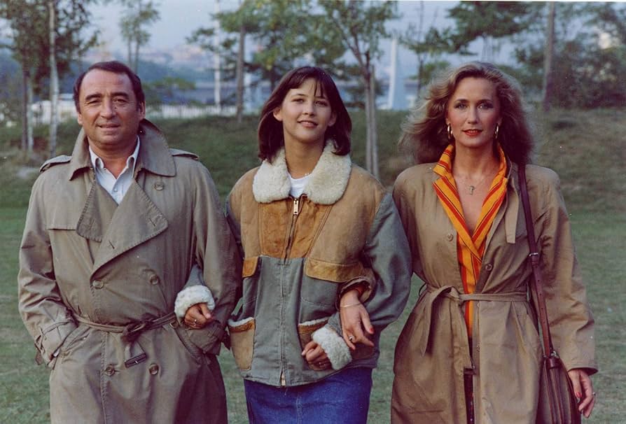 ※新品ケース交換済み　『ラ・ブーム』『ラ・ブーム２』DVD2巻セット Amazon.co.jp: ラ・ブーム & ラ・ブーム2 Blu-ray セット