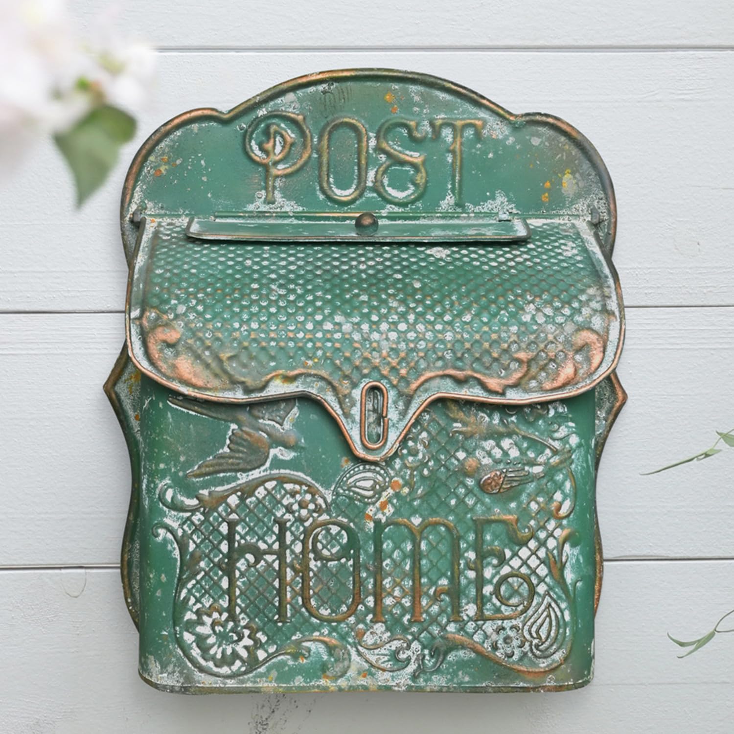 BIG FORTUNE Wall Mount Mailbox for House Outside Vintage Metal Door Mailbox Antique Style Nostalgic Charm Home Decor Garden Vintage English Cottage Decor Flower Patter (Green)