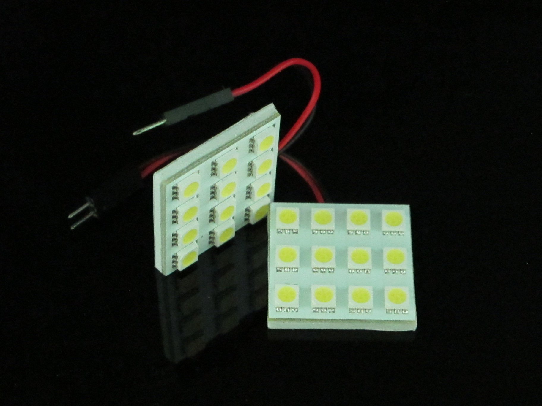 SMD 5050 12 LED Car Interior Red Light Bulb (Come with 3 Universal Adapters)