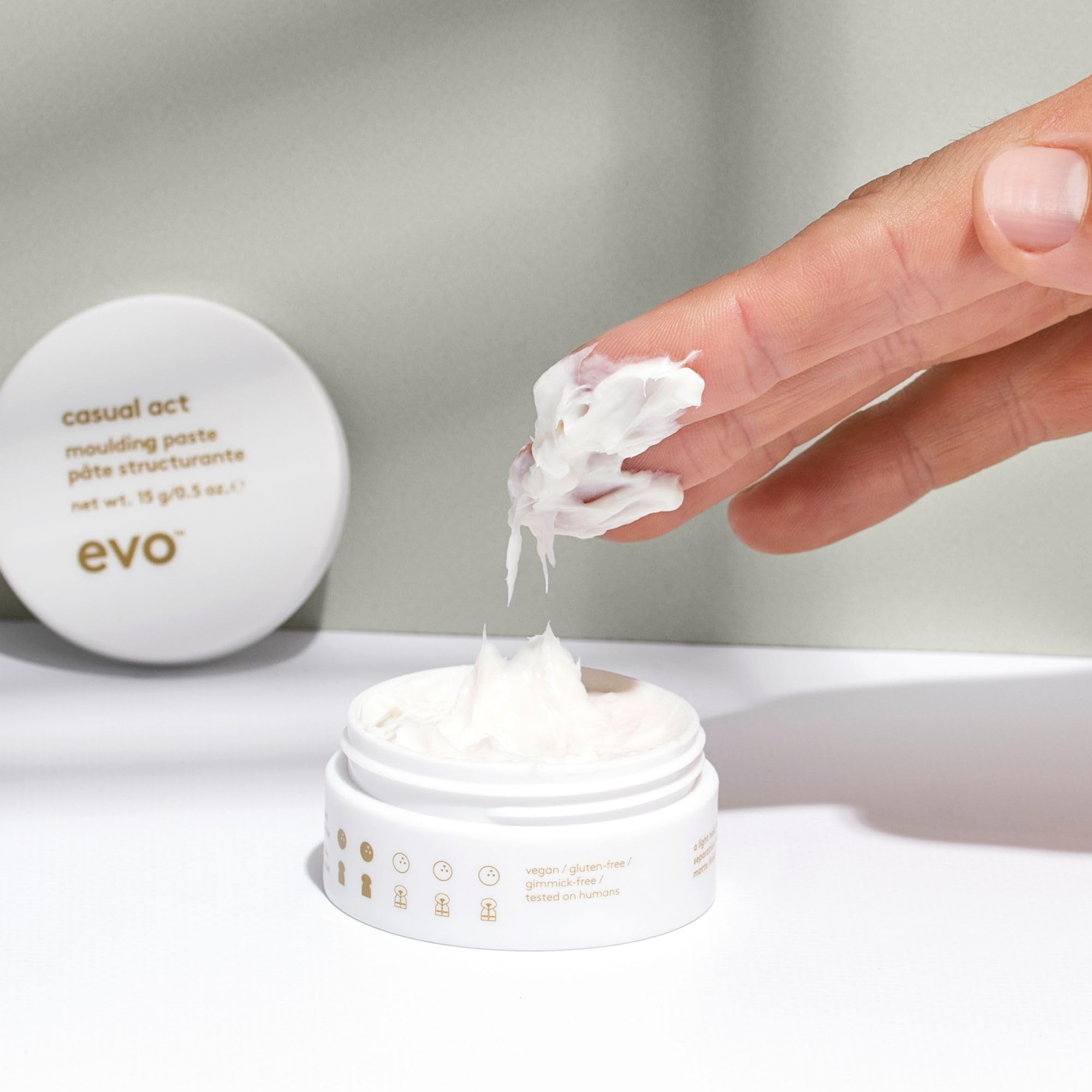 Evo Casual Act Moulding Styling Paste for All Hair Types Short to Medium - Matte Finish, Texturising & Light Hold - 15g, Travel Size - Image 3