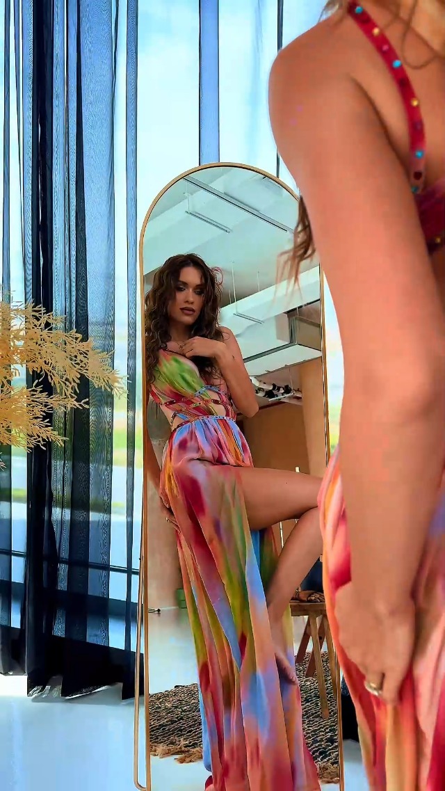 BELLA BARNETT Boho Dress Deep V Chiffon Dress Maxi Garden Party