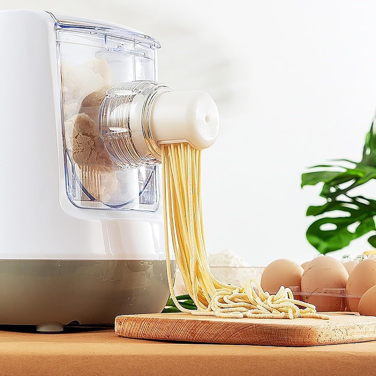 Elektryczna maszyna do robienia makaronu z 13 formami do domowego makaronu, spaghetti i innych