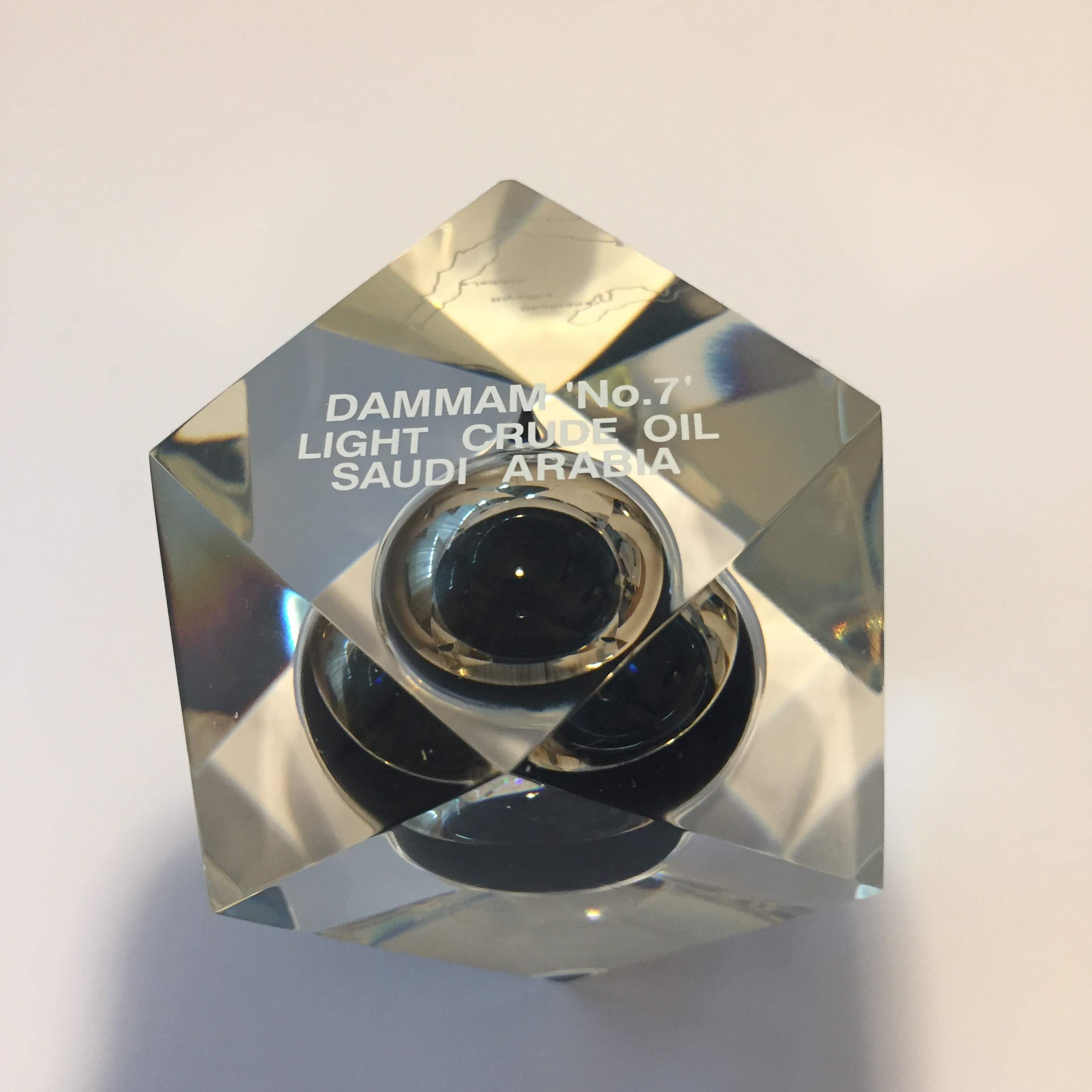 彫刻・オブジェ DAMMAM No.7 LIGHT CRUDE OIL 彫刻・オブジェ DAMMAM No.7 LIGHT CRUDE OIL 彫刻・オブジェ