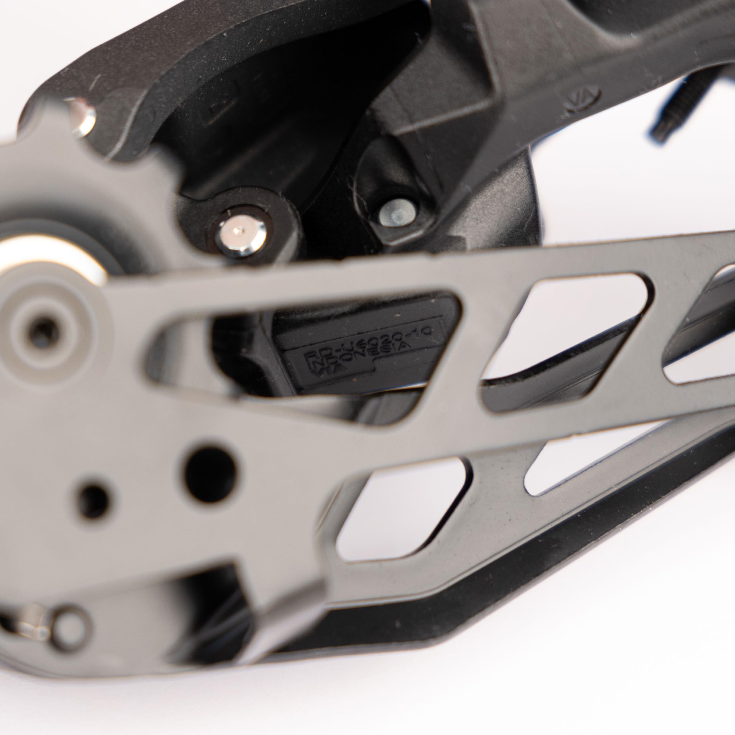 Amazon.co.jp: シマノ(SHIMANO) リアディレイラー CUES RD-U6020-SGS