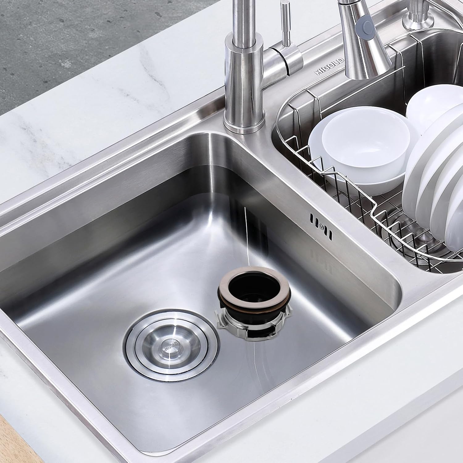 Mipcase Kitchen Garbage Disposal Flange with Locking Nut Stainless Steel Trash Disposal Part Lightweight Easy to Store Accessories