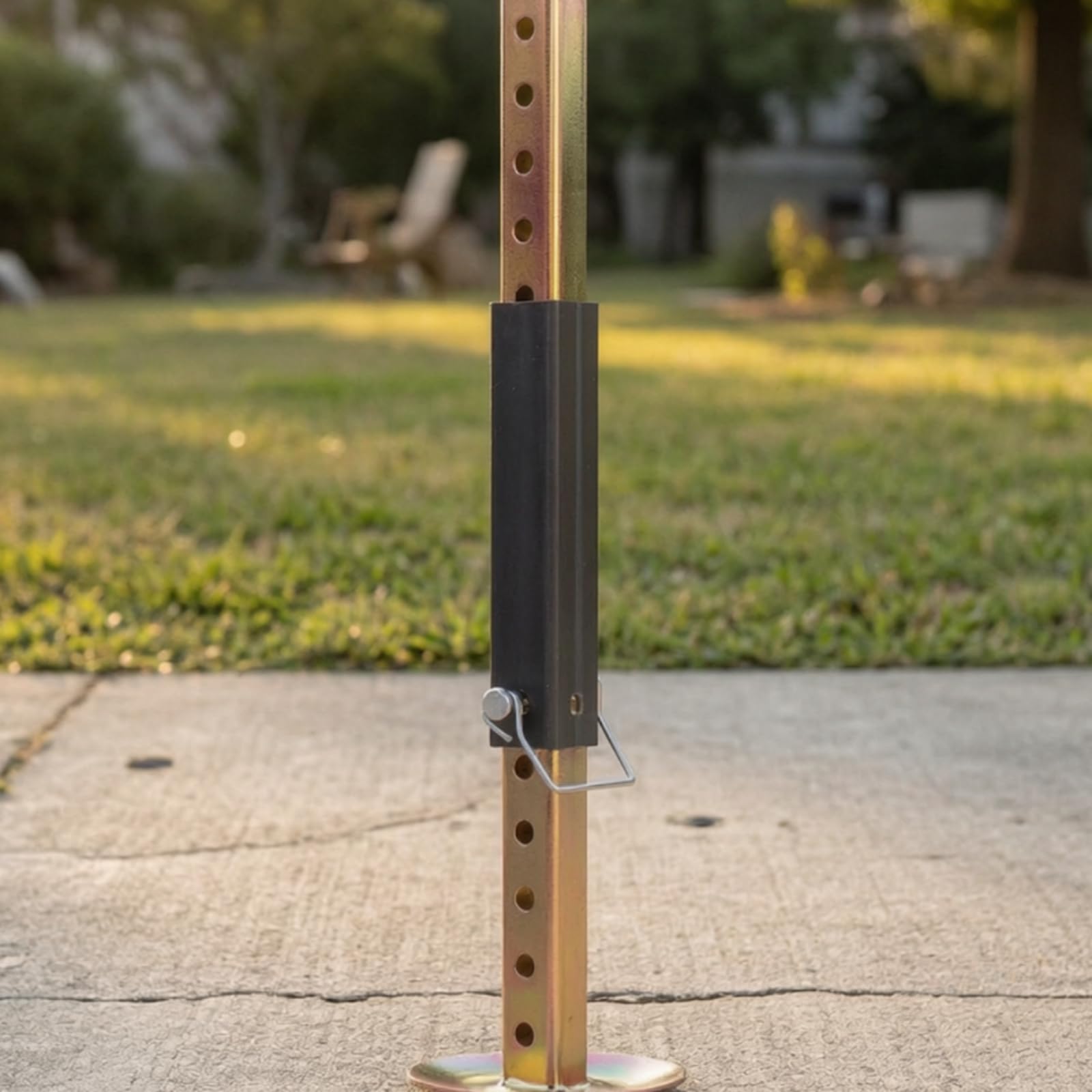Soporte de Remolque Poste Gato Remolque Elevador Estabilizador Ajustable de Hierro con Placa de Pie Redonda y Pasador de Bloqueo Resistente a la Intemperie Adecuado para Caravanas Barcos
