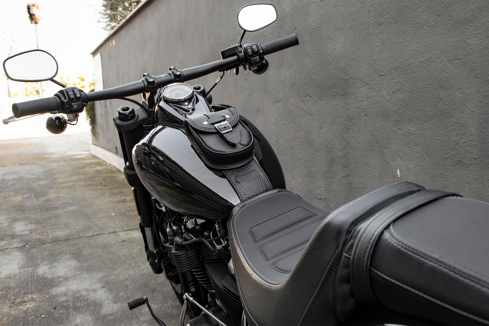 Ledertasche Tankrucksack Schnellöffnung 2018-2020 Harley Davidson Fat BOB ENDSCUOIO Made in Italy
