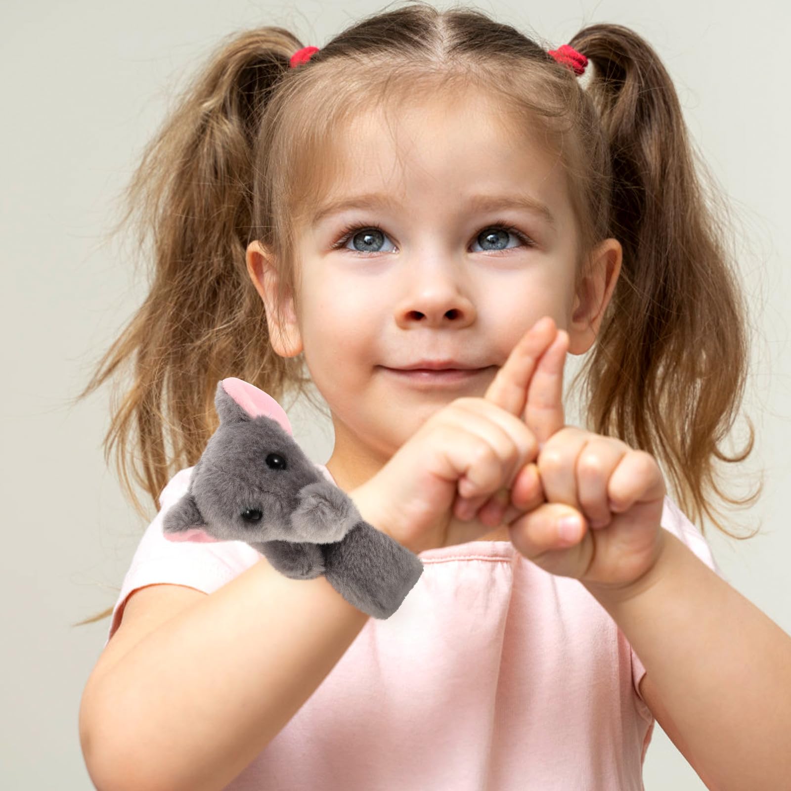 Pulseras de Peluche de Animales de Juguete, 6 Piezas Temática de Jungla, Multicolor, Tamaño Ajustable, Regalos para Fiestas Infantiles y Cumpleaños