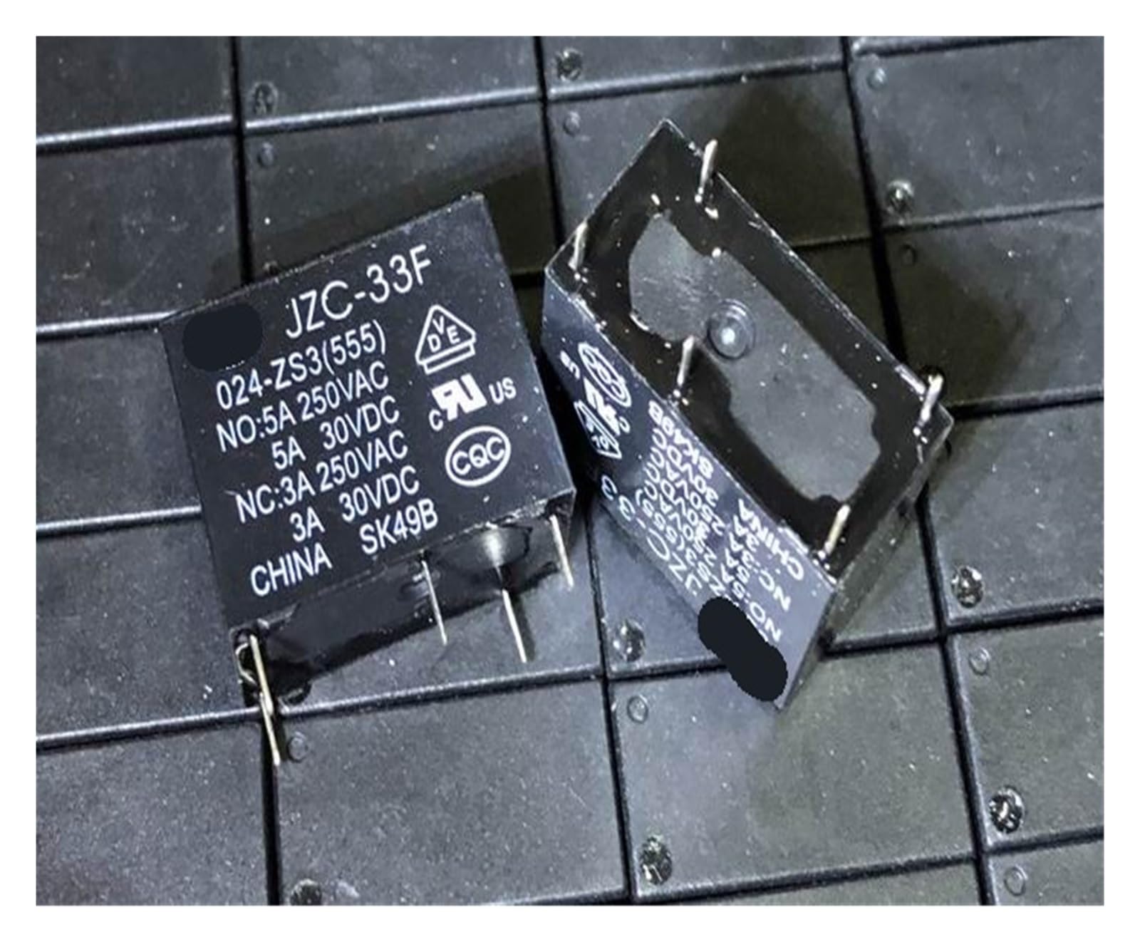 Yzwrwrmktb One Color 1Pc Jzc-33F 024-Zs3(555) Relay 5Pins