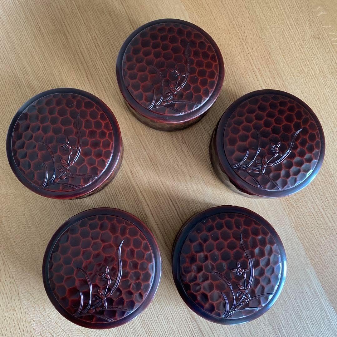 美濃焼 庫山窯 菊金唐草 金襴手 三段重重箱 おせち器 正月 和