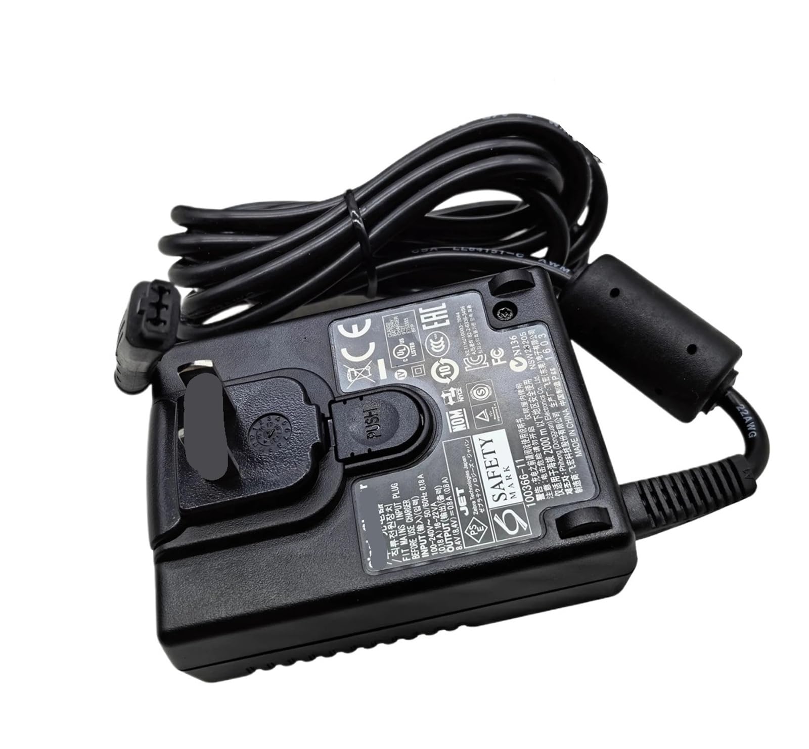 Adaptador AC-DC 8,4V 0,8A soluciona la carga de aparatos con clavija UK 4