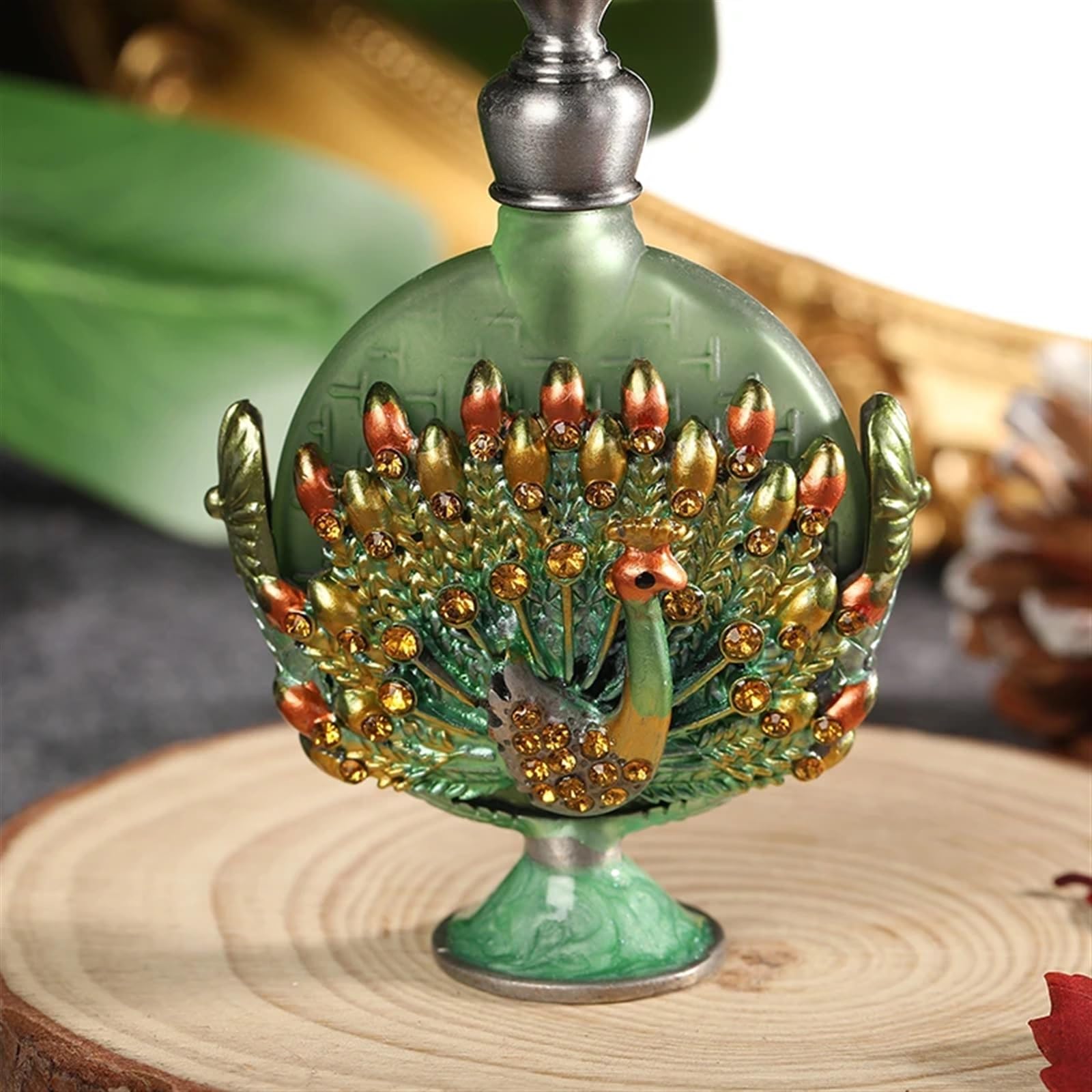 1 Stück Vintage 7 ml Pfau nachfüllbar leere Parfümflasche Metall Emaille Display Dekor Smaragd Kappe grün Glas Tropfer Geschenk Für Den Täglichen Gebrauch