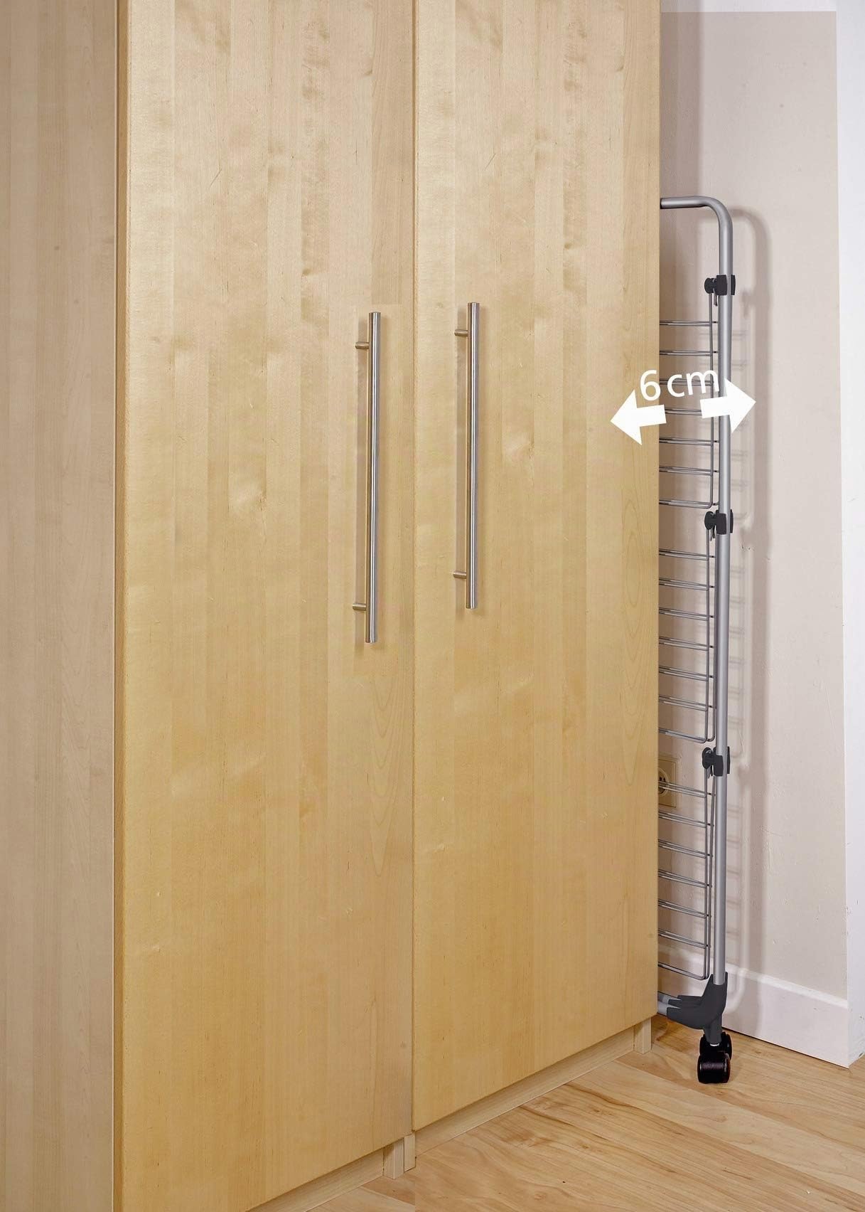 Wenko Turm Wäscheständer 3 Etagen, Wäschetrockner mit klappbaren Flügeln, rollbar, zusammenklappbar, 30 m Trockenlänge, Edelstahl rostfrei, 70 x 130 x 70 cm, Silber matt, 70 x 70 x 130 cm