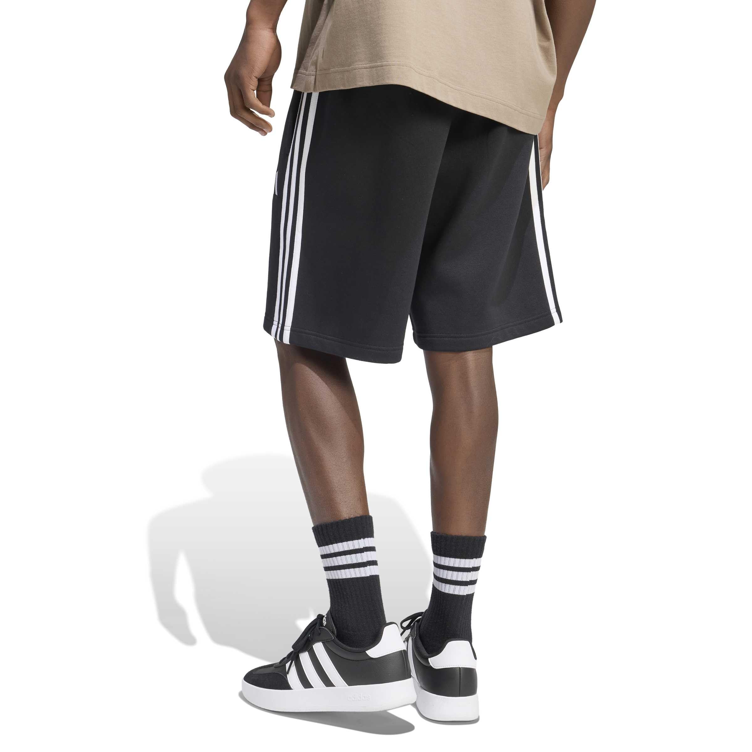 adidas Herren Shorts Essentials 3-Stripes Fleece