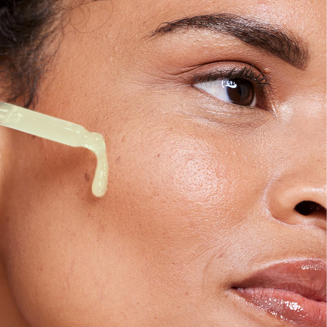 Eveline Cosmetics Serum Shot Kuracja przeciwzmarszczkowa 0,2% retinol na twarz, szyję i dekolt