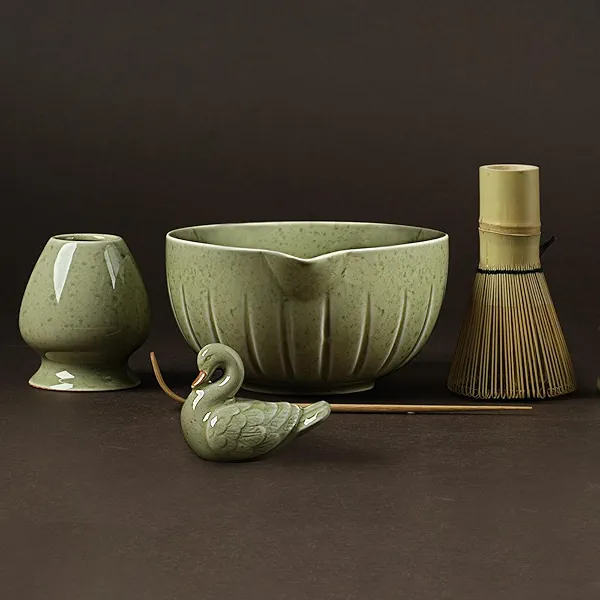 YIKG Matcha Whisk Set - 5PCS Japanese Tea Set Includes Matcha Bowl with Spout, Bamboo Whisk with Ceramic Holder, Bamboo Scoop and Sifter, Matcha Kit for Ceremony, Gift for Family/Friend (Matcha Green)
