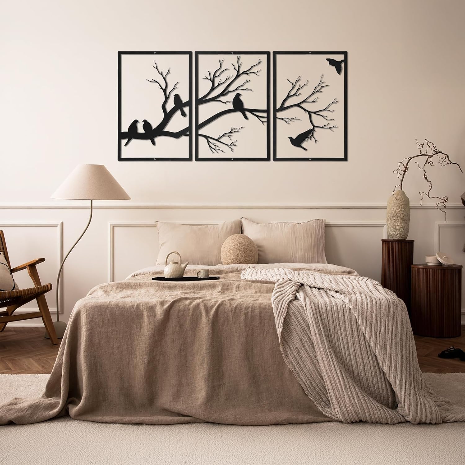Sanwarm 3 Pieces Metal Bird Modern Wall Decor, Black Leaves Wall Art Decors Vivid Birds on Branch Silhouette Minimalist Hanging Decoration for Home Bathroom Living Room Bedroom Garden Office Gifts