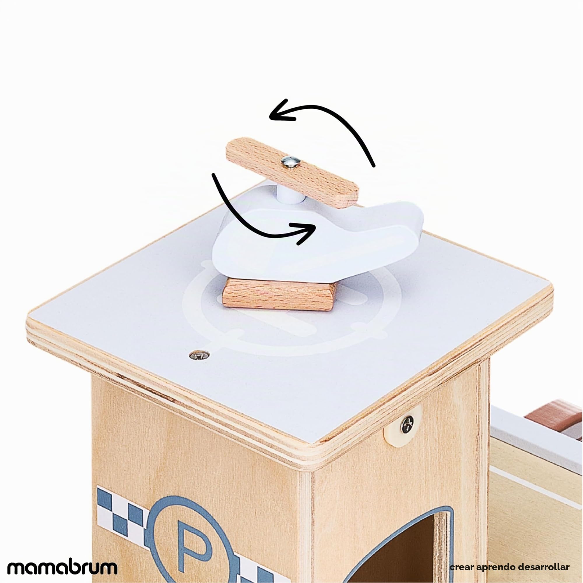 Mamabrum Garaje Coches Juguete de Madera con 3 Niveles - Estacionamiento Infantil con Ascensor Móvil, Pista de Aterrizaje y Accesorios - Set Completo 4 Autos y Helicóptero - 45x30x37cm