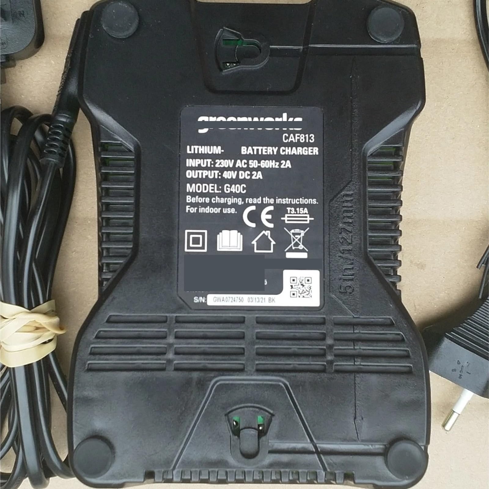 Akumulator litowy G40C 40 V, elektryczna piła łańcuchowa, kosiarka do trawy, piła do żywopłotów i gałęzi, ładowarka 2 A, 230 V. Kompatybilny z Greenworks 40 V. 29462 29472, elektryczne narzędzie ogrod