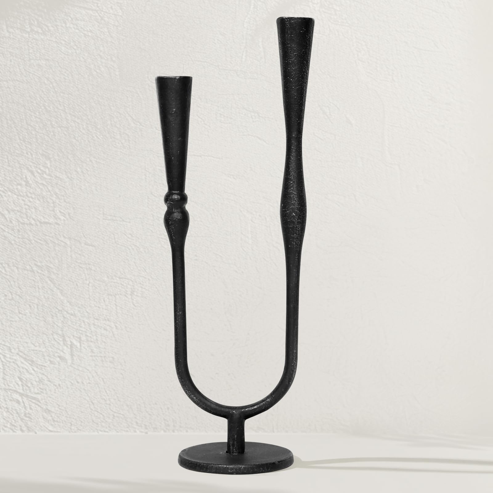 Chandelier en fonte noire bougeoir laiton pour salon