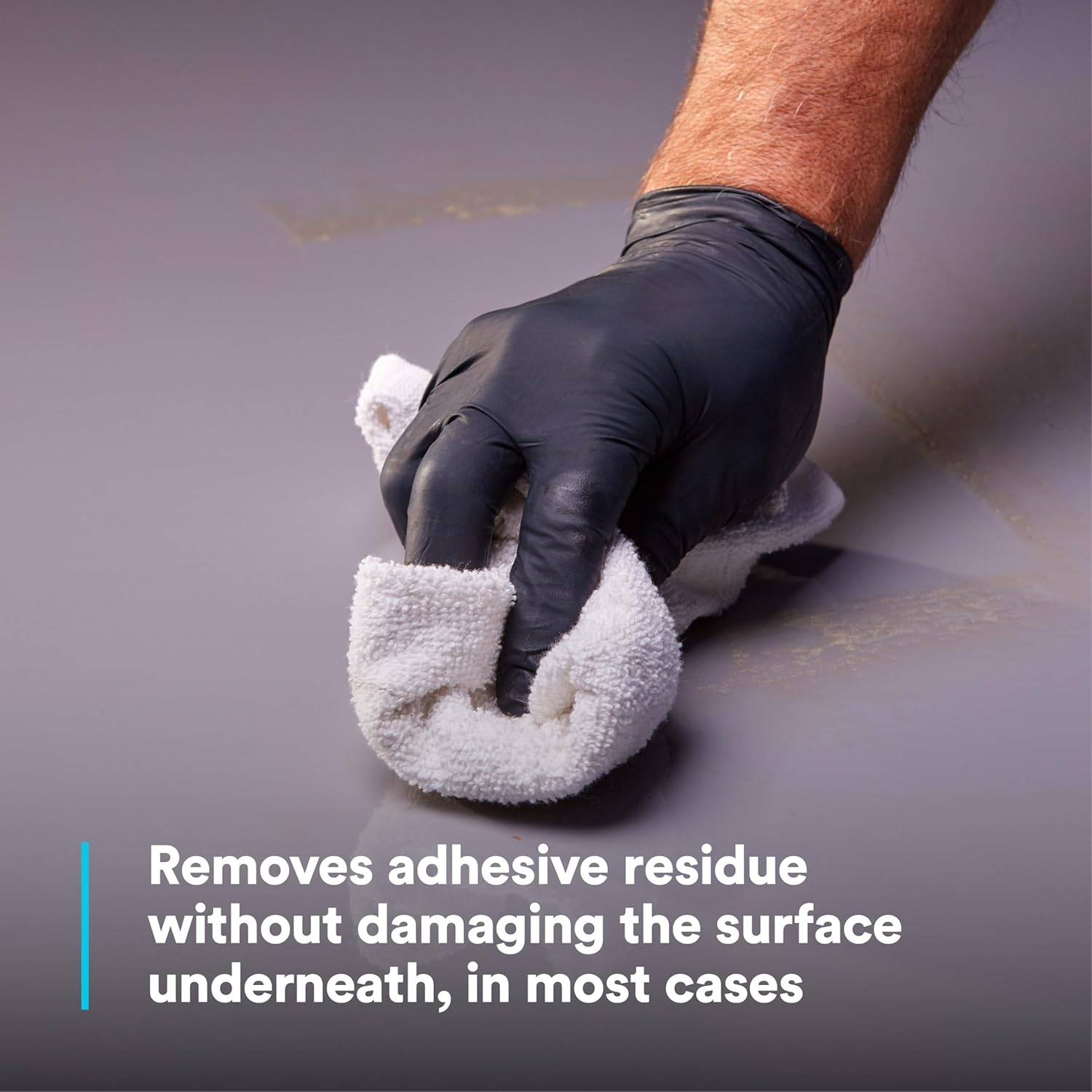 3M Adhesive Remover Low VOC <20%, Net Wt 18.7 oz