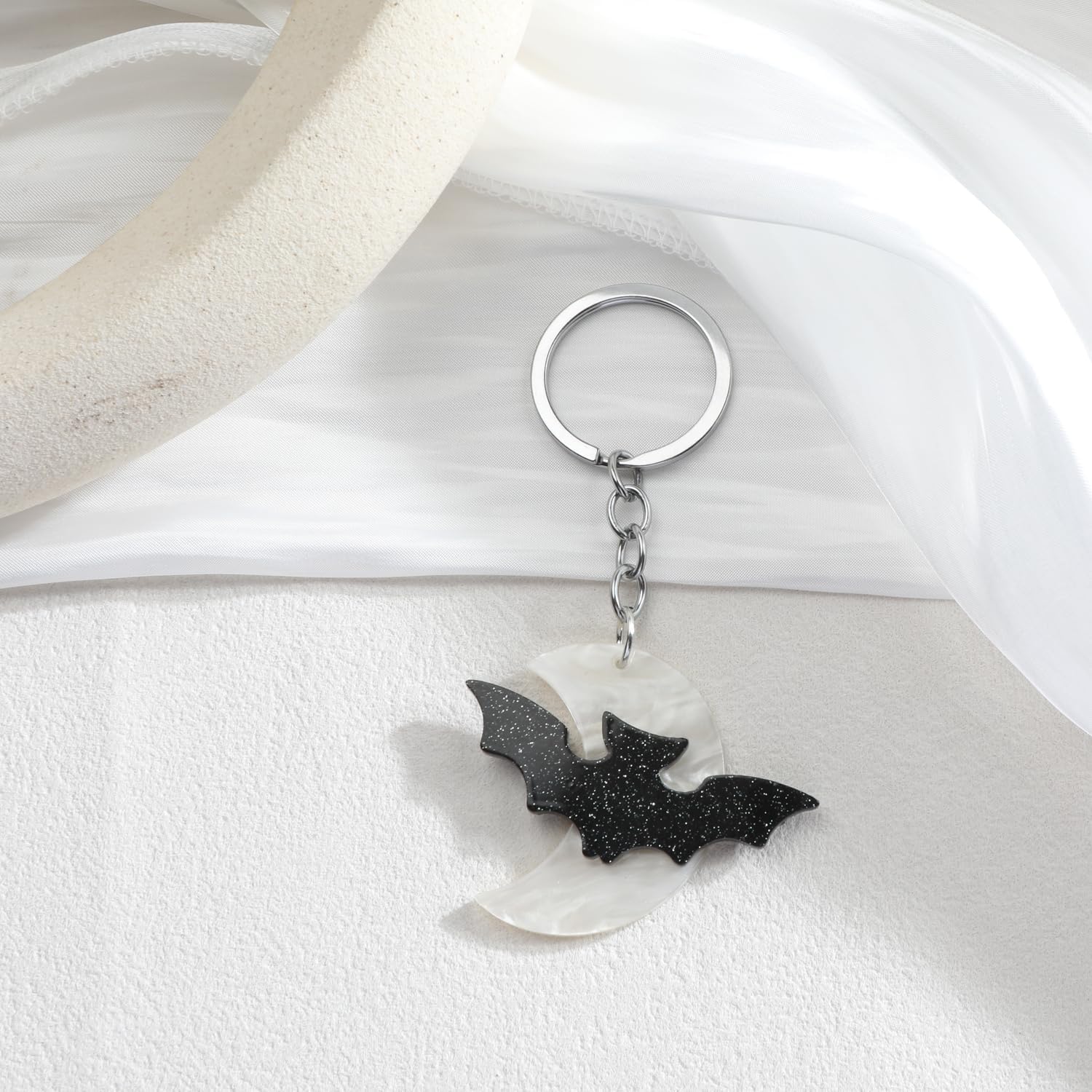 Bat Keychain Halloween Keychain Goth Accessories Acrylic Spooky Gifts for Women Men Birthday Halloween