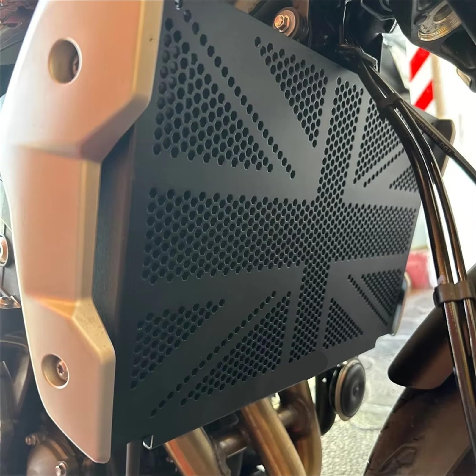 Moto Copri Radiatore Griglia Per Triumph Per Trident 660 2021-2022 Motociclo Copertura Della Griglia Radiatore | Accessori moto Protezione della griglia del radiatore Protezione della protezione del radiatore dell'olio della griglia