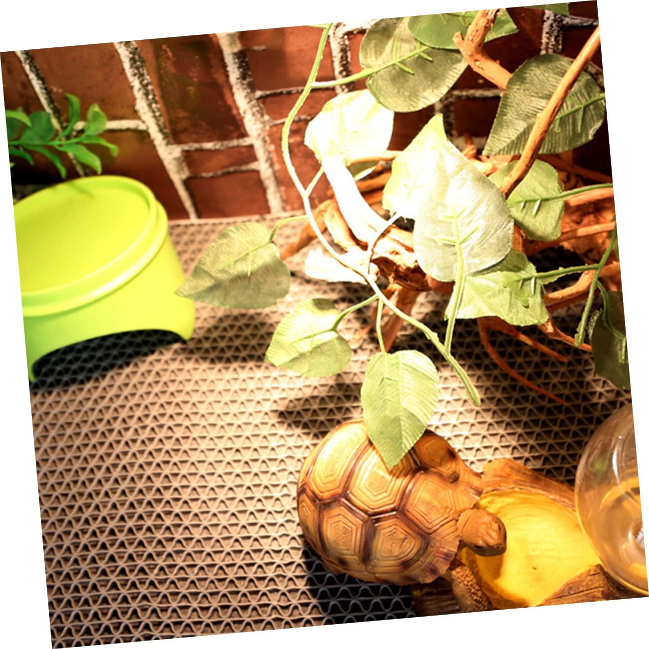YARNOW 3-in-1 Reptile Carpet Mat for Tortoise Lizard Non-Adhesive Terrarium Liner Sturdy Household Bedding for Snake Substrate Reusable Reptile Accessories